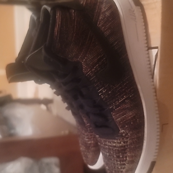 1 pair of Men Nike Air Force Mid - Picture 2 of 5